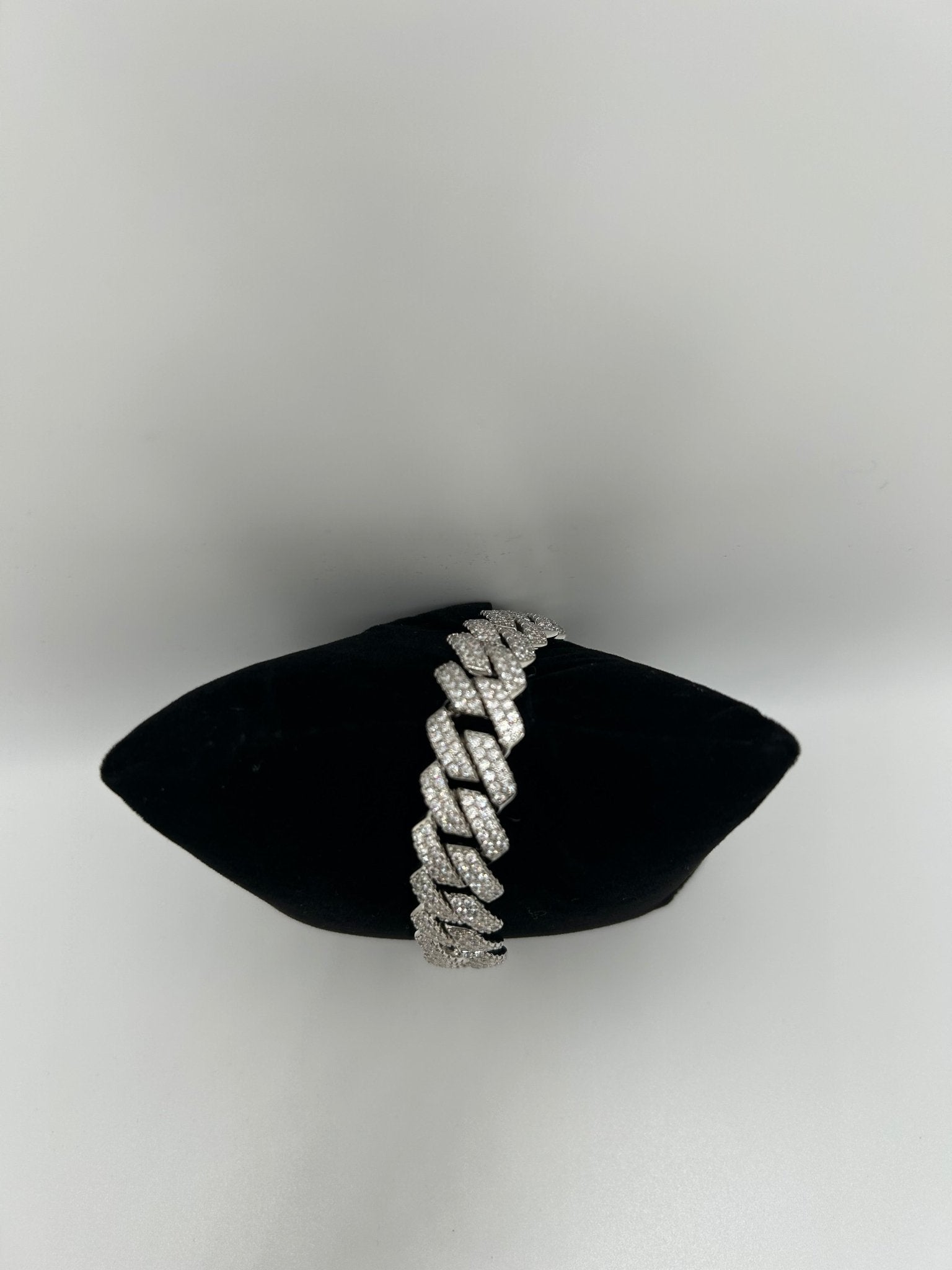14MM FLAT CUBAN ICED OUT STIMULATED DIAMONDS Bracelet - Virtue Jewel7inchSilver