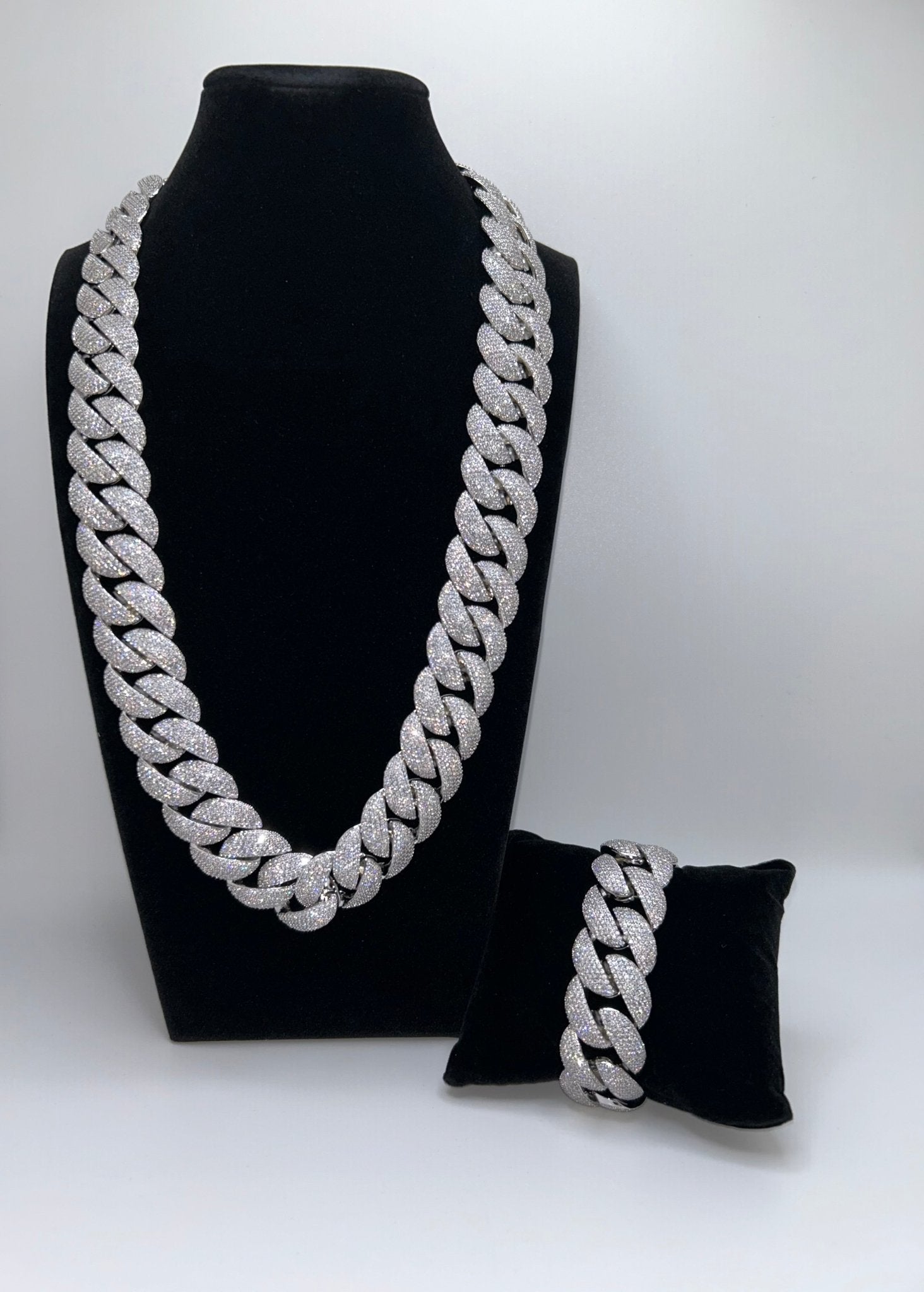 24mm Silver Rounded Cuban Iced Out Stimulated Diamonds Chain & Bracelet Set - Virtue Jewel20inch7inchJewelry Set