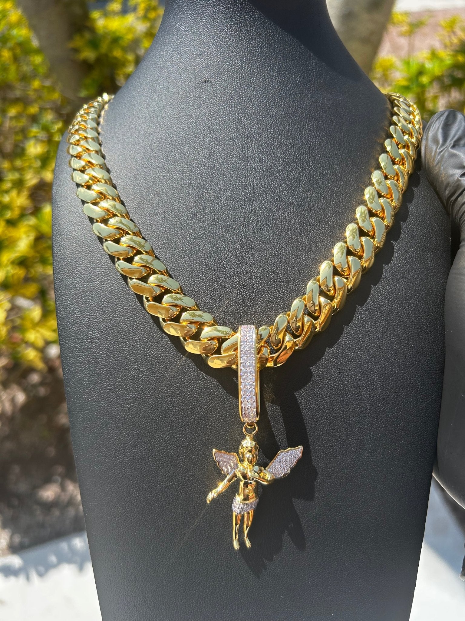 Miami Gold Cuban Chain & Baby Angel Pendant Set - Virtue Jewel14mm (Slim)16inch