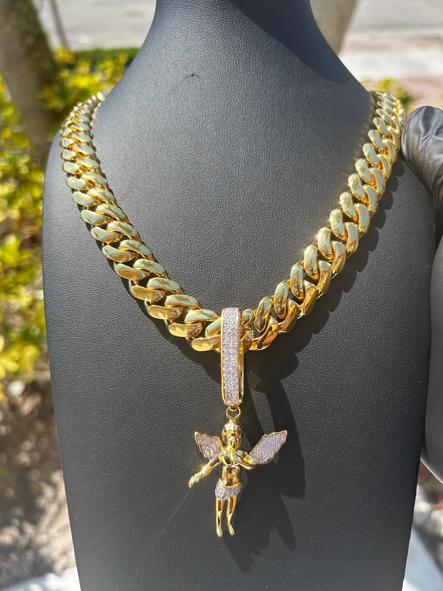 Miami Gold Cuban Chain & Baby Angel Pendant Set - Virtue Jewel14mm (Slim)16inch