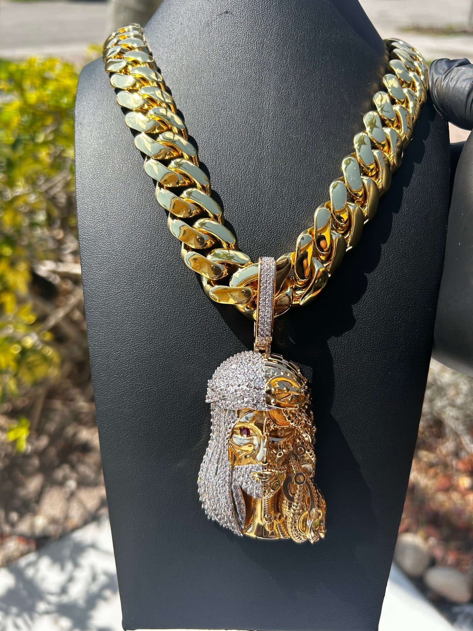 Miami Gold Cuban Chain & Half Iced Jesus Pendant Set - Virtue Jewel14mm (Slim)16inch