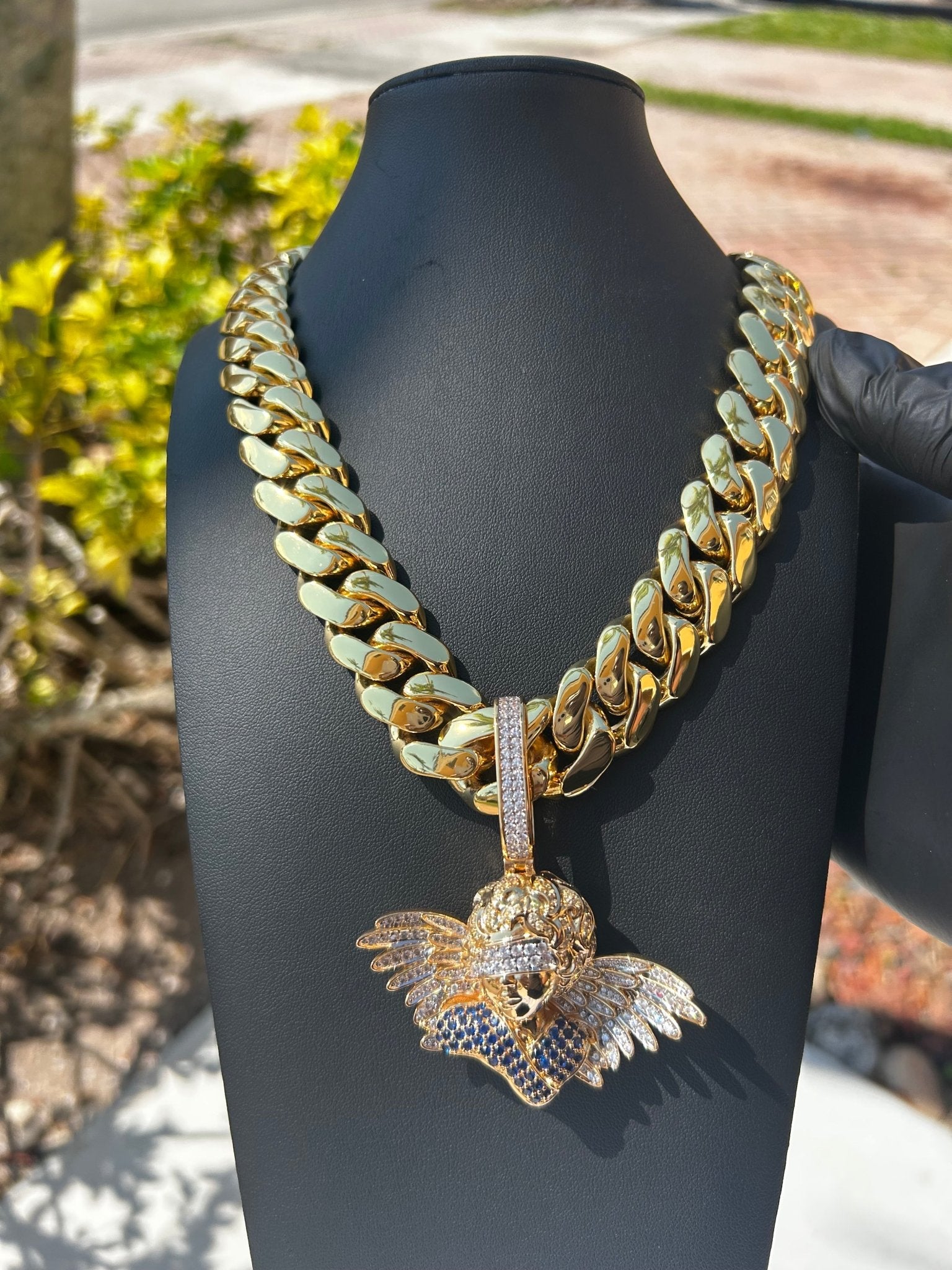 Miami Gold Cuban Chain & Icy Angel Pendant Set - Virtue Jewel14mm (Slim)16inch