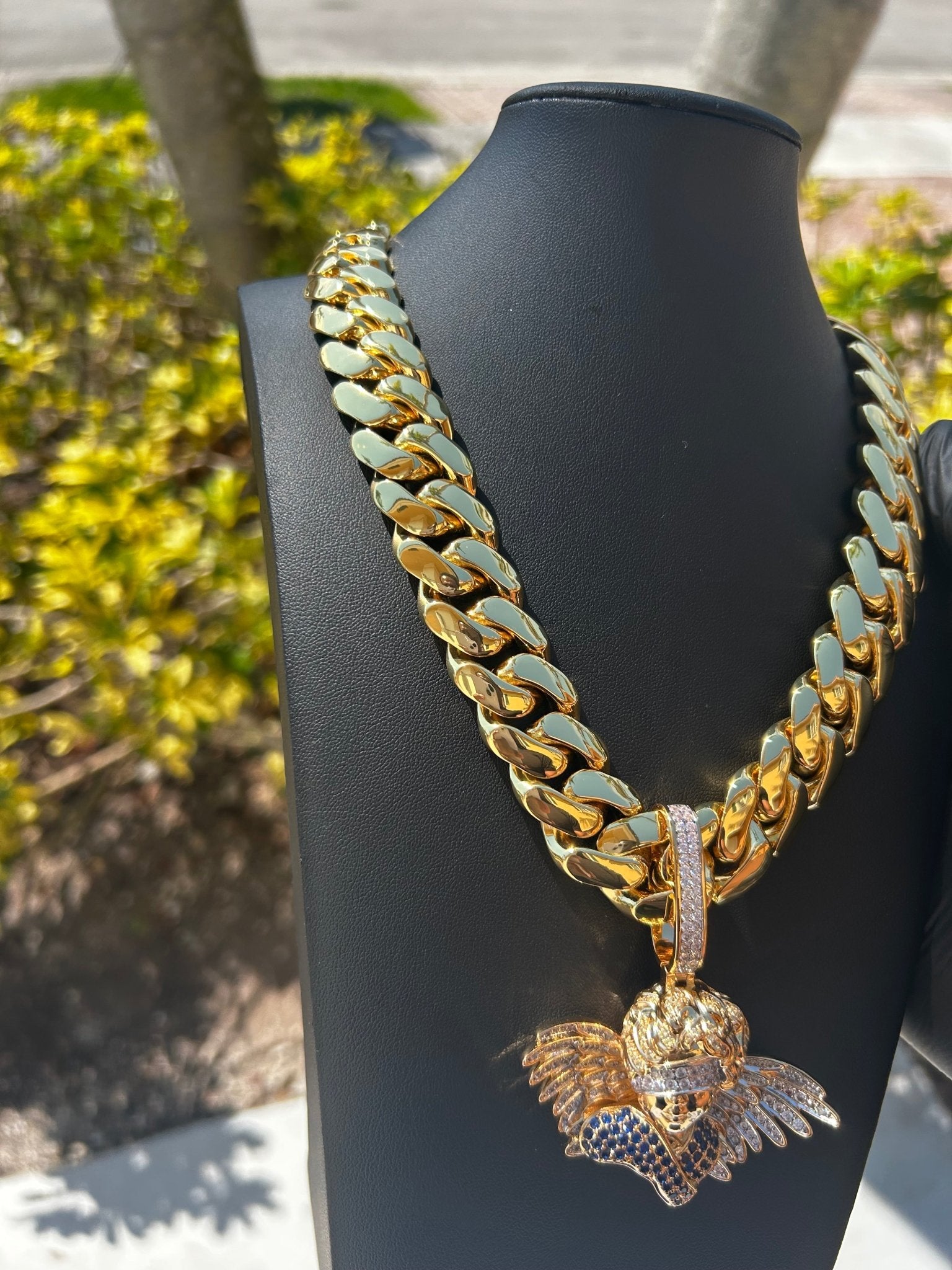 Miami Gold Cuban Chain & Icy Angel Pendant Set - Virtue Jewel14mm (Slim)16inch