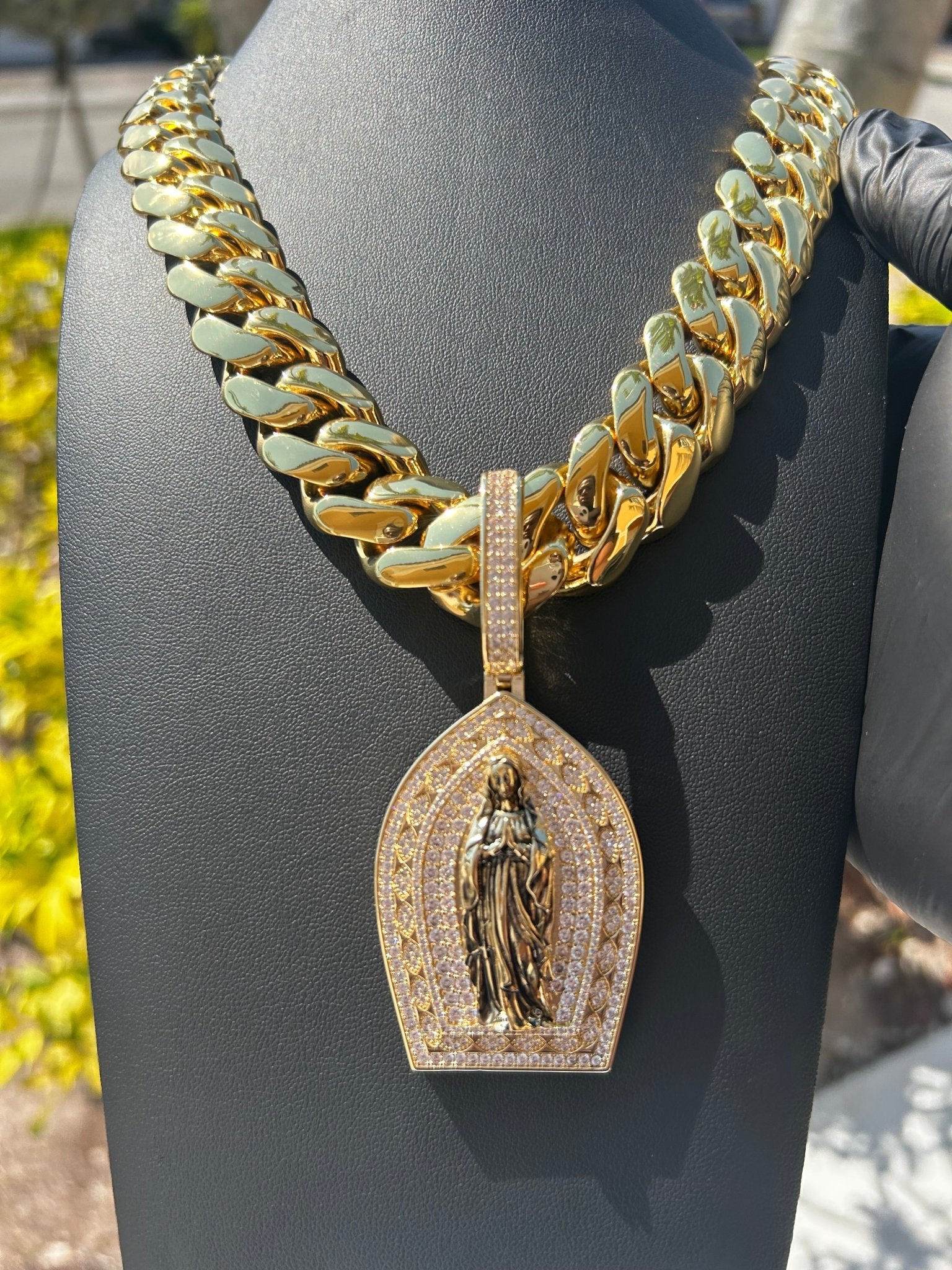 Miami Gold Cuban Chain & Virgin Mary Pendant Set - Virtue Jewel14mm (Slim)16inch