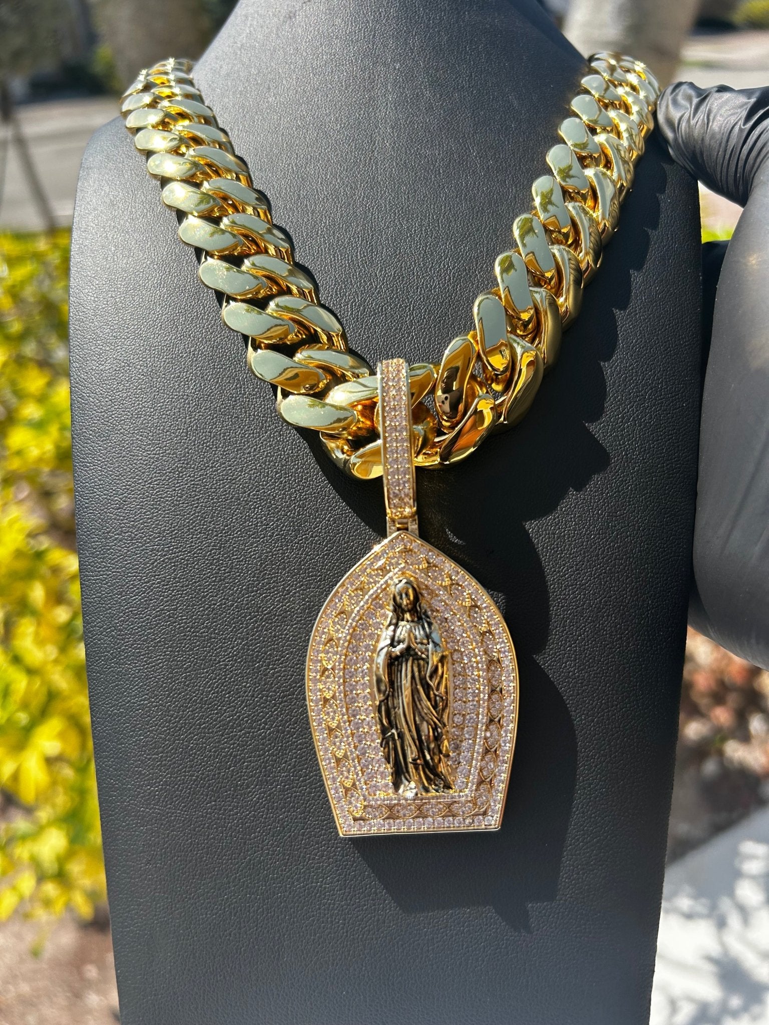 Miami Gold Cuban Chain & Virgin Mary Pendant Set - Virtue Jewel14mm (Slim)16inch