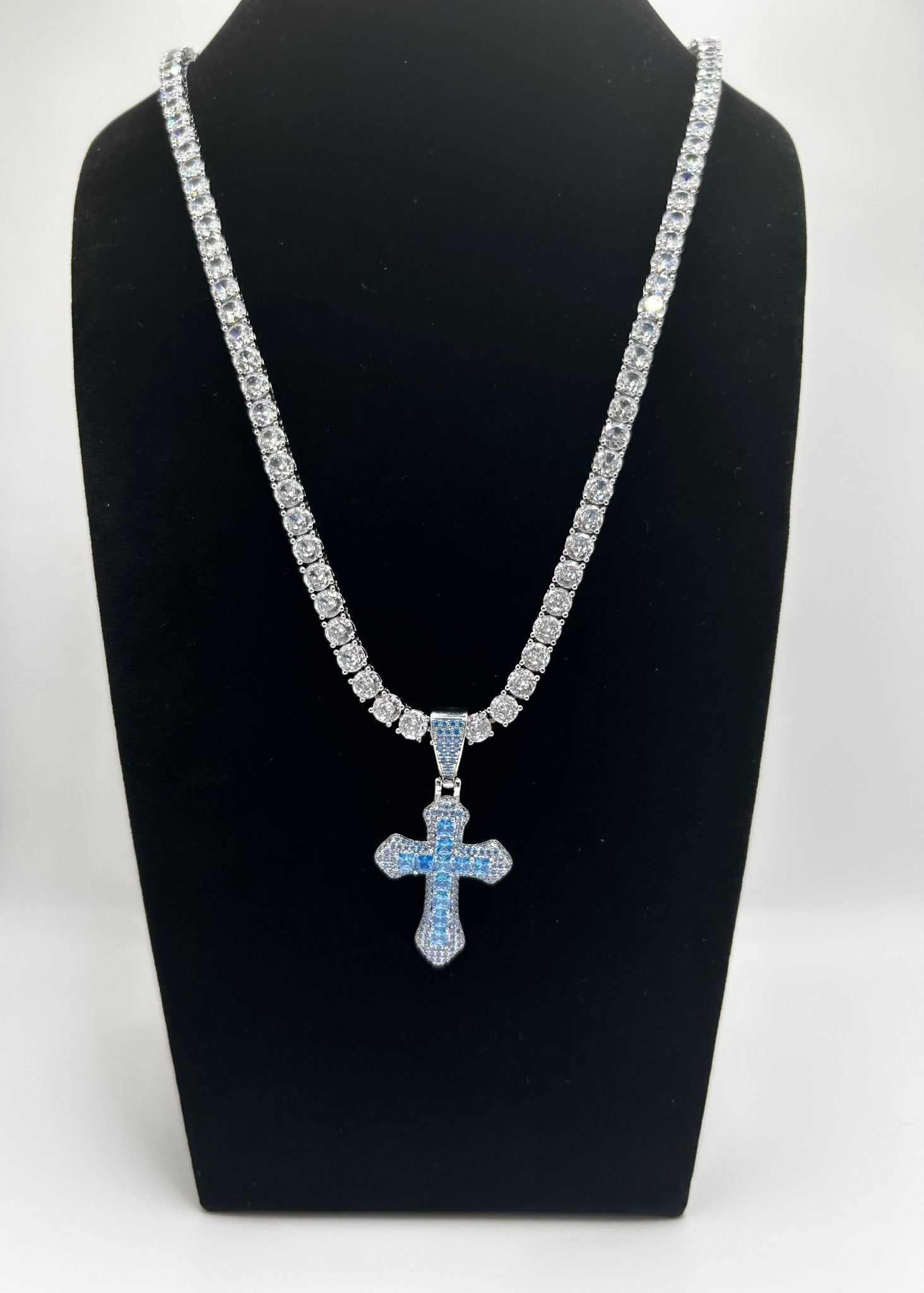 Silver Tennis Chain & Jesus Pendant Set - Virtue JewelBlue Crystal Cross18inch