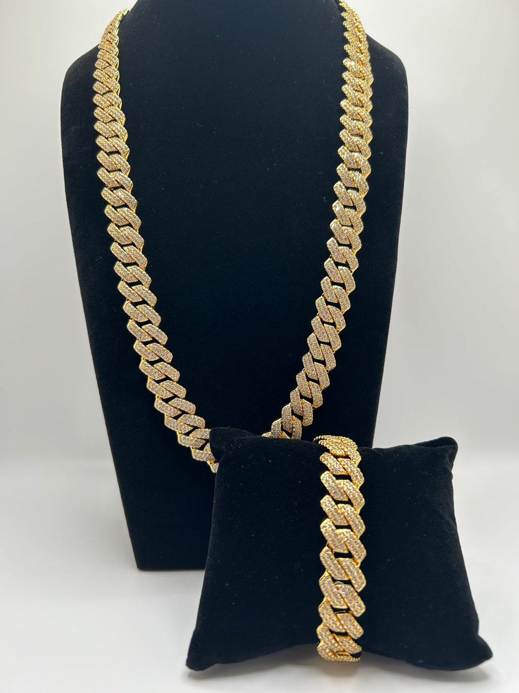 14MM FLAT CUBAN ICED OUT STIMULATED DIAMONDS CHAIN & Bracelet Set - Virtue JewelGold18inch7inchJewelry Set