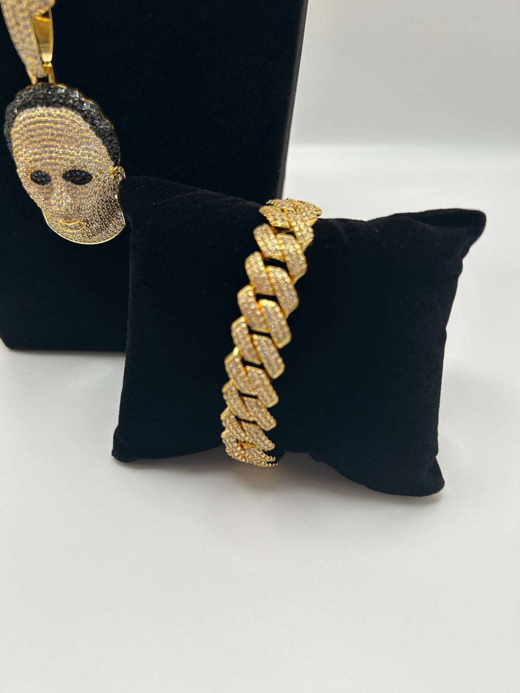 14MM FLAT SQUARE SILVER WHITE GOLD PLATED CUBAN CHAIN AND A MICHAEL HALLOWEEN HEAD PENDANT & Bracelet Set - Virtue JewelGold6inch18inchJewelry Set