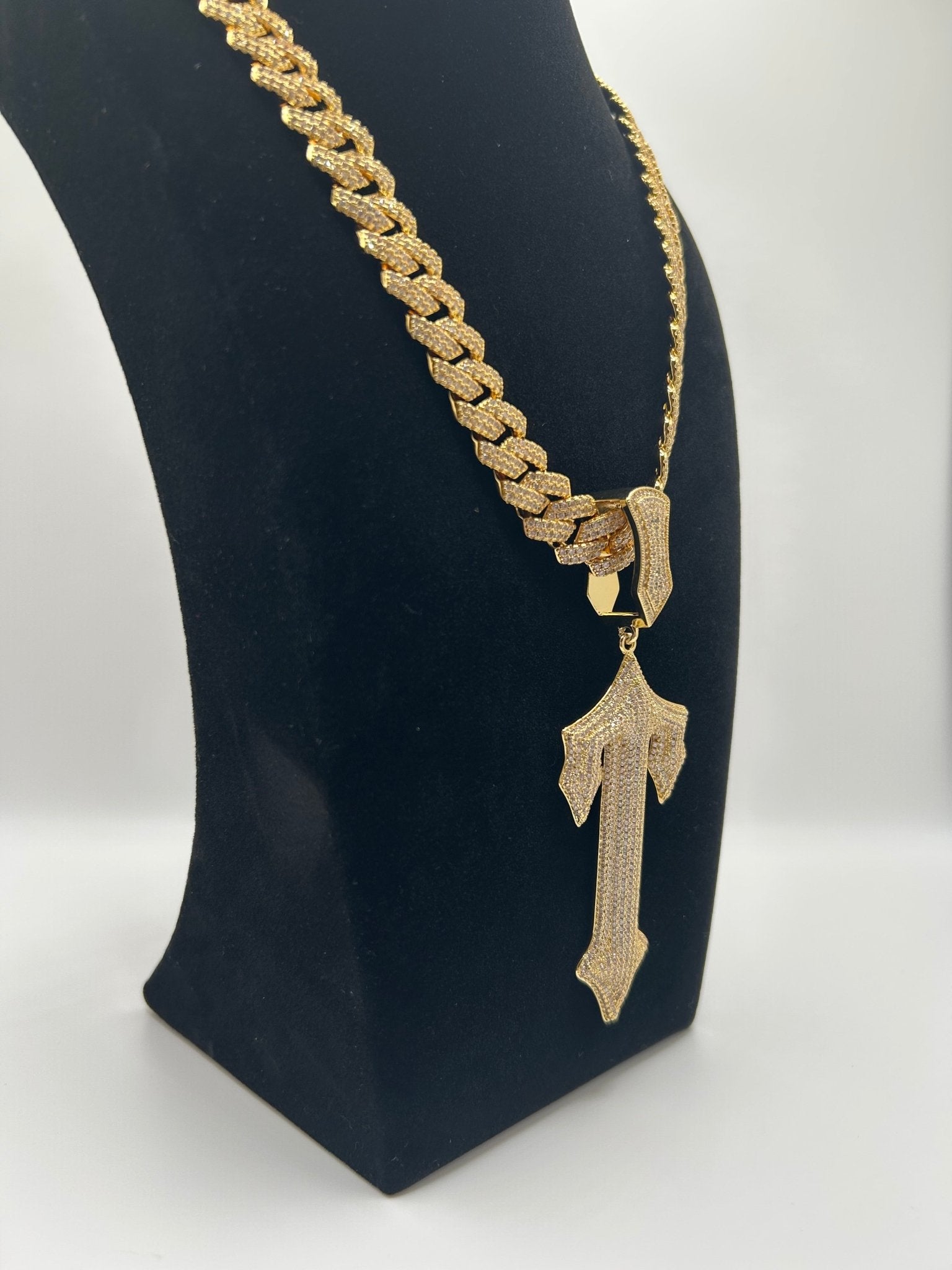 14MM FLAT SQUARE SILVER WHITE GOLD PLATED CUBAN CHAIN AND Cross Pendant Set - Virtue JewelSilver7inch18inchNecklace & Pendant