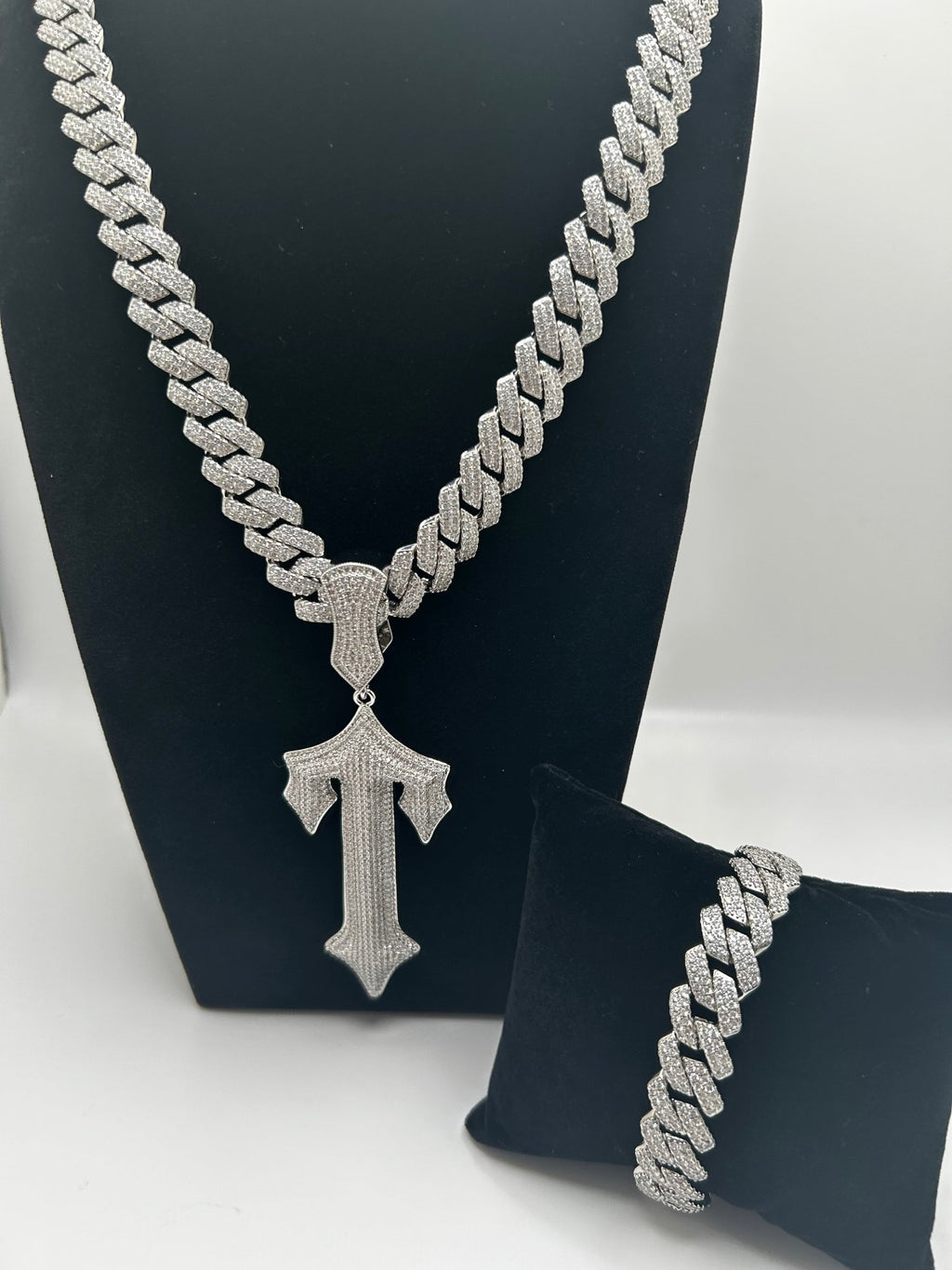 14MM FLAT SQUARE SILVER WHITE GOLD PLATED CUBAN CHAIN AND Warrior Jesus Cross PENDANT & BRACELET SET - Virtue JewelSilver18inch7inchJewelry Set