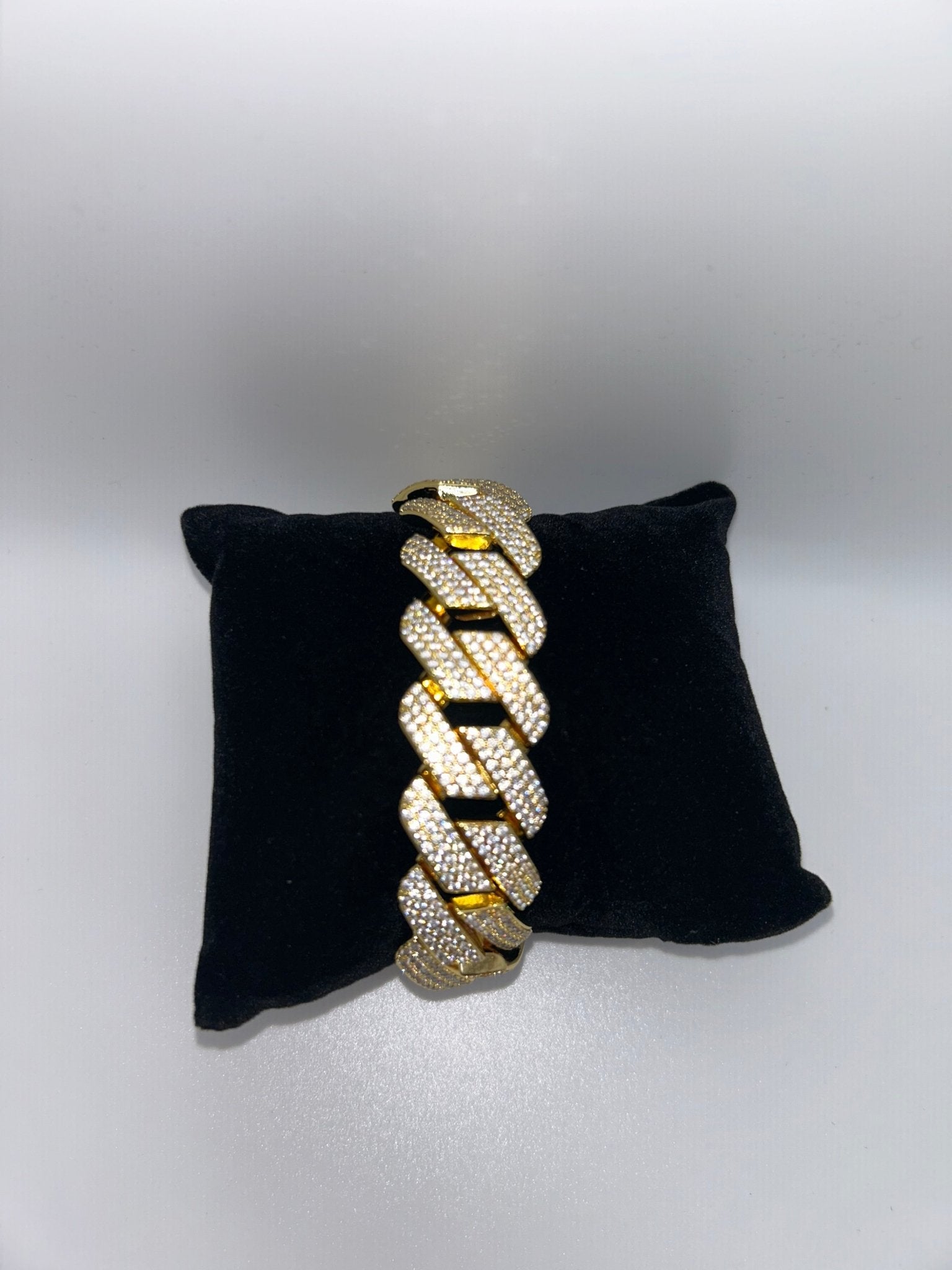 20mm Flat Square Cut Plated Iced Out Stimulated Diamonds Bracelet - Virtue JewelGold7inchBracelets