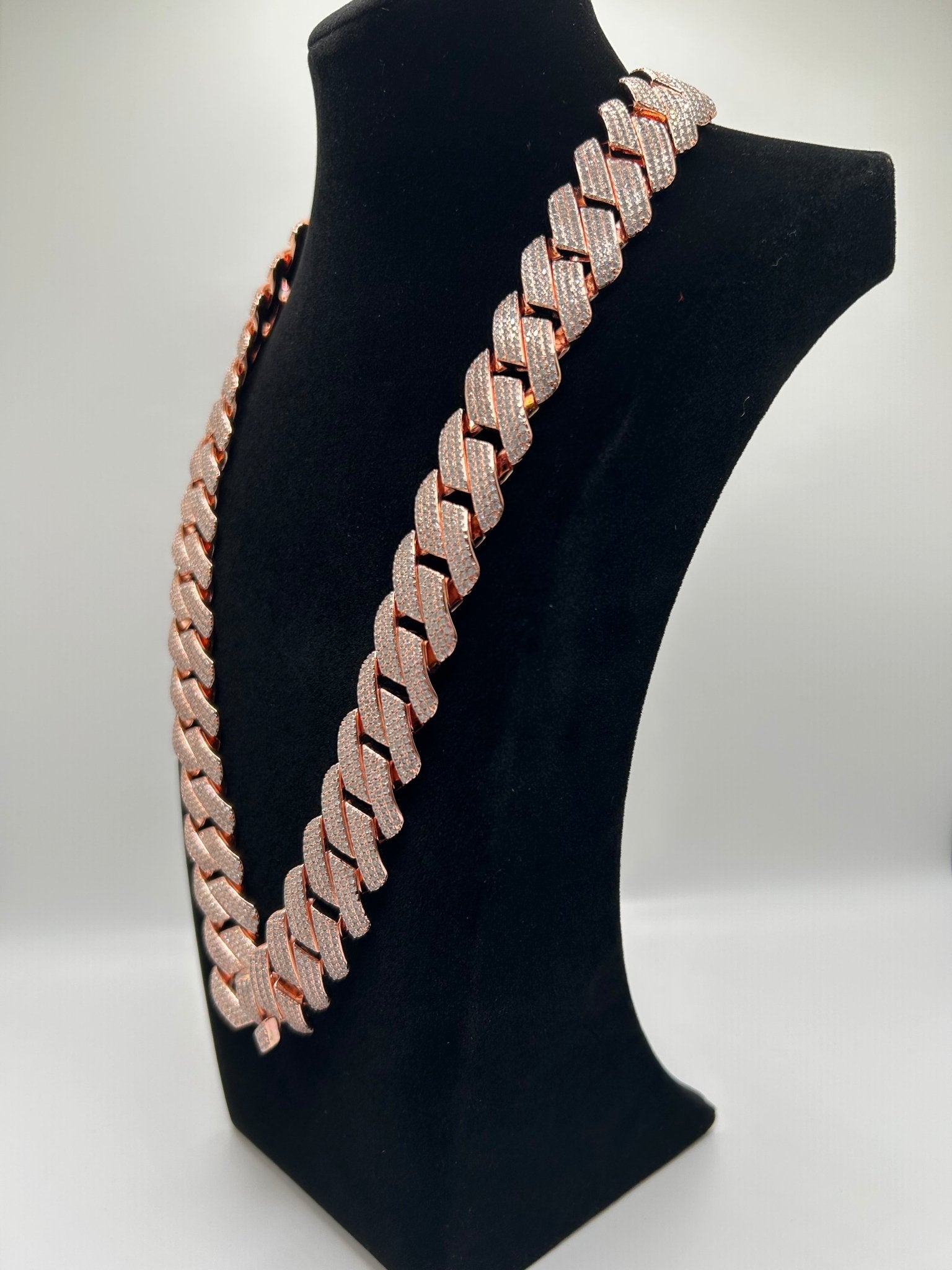 20mm Flat Square Cut Rose Gold Plated Cuban Iced Out Stimulated Diamonds Chain & Bracelet Set - Virtue Jewel20inch7inchBracelets