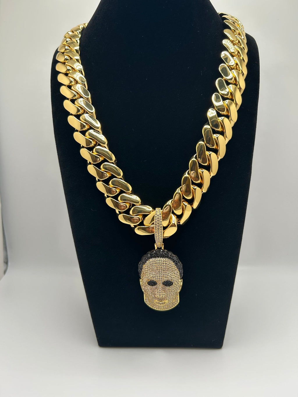 20mm Miami Cuban Link Gold Plated Chain Warrior Cross Pendant & Bracelet Set - Virtue Jewel24inch7inchJewelry Set