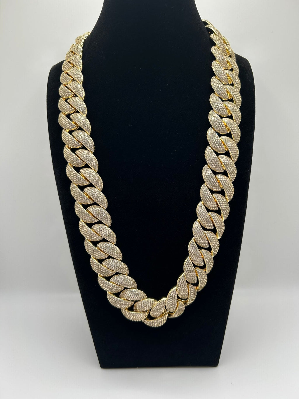24mm Gold Rounded Cuban Iced Out Stimulated Diamonds Chain - Virtue Jewel20inchChain Necklace