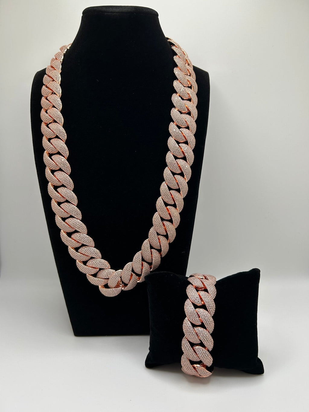 24mm Rose Gold Rounded Cuban Iced Out Stimulated Diamonds Chain & Bracelet Set - Virtue Jewel20inch7inchJewelry Set