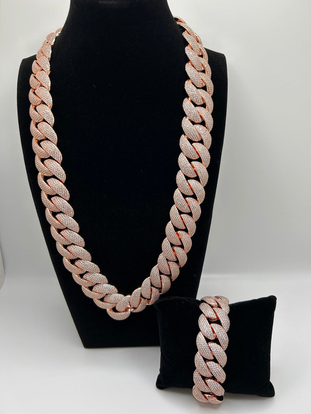 24mm Rose Gold Rounded Cuban Iced Out Stimulated Diamonds Chain & Bracelet Set - Virtue Jewel20inch7inchJewelry Set