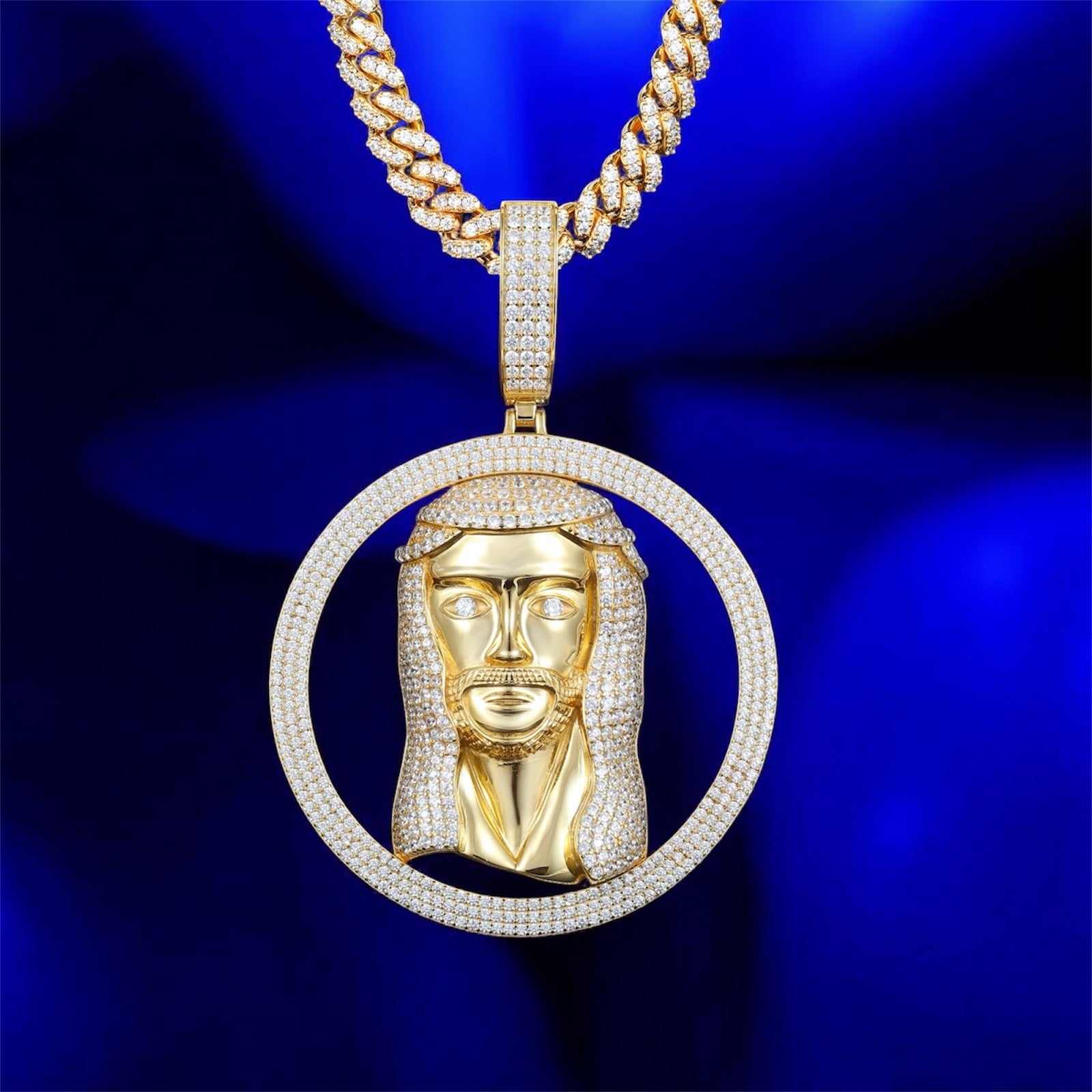 925 Silver Moissanite Jesus Circle Pendant - JewelsGold