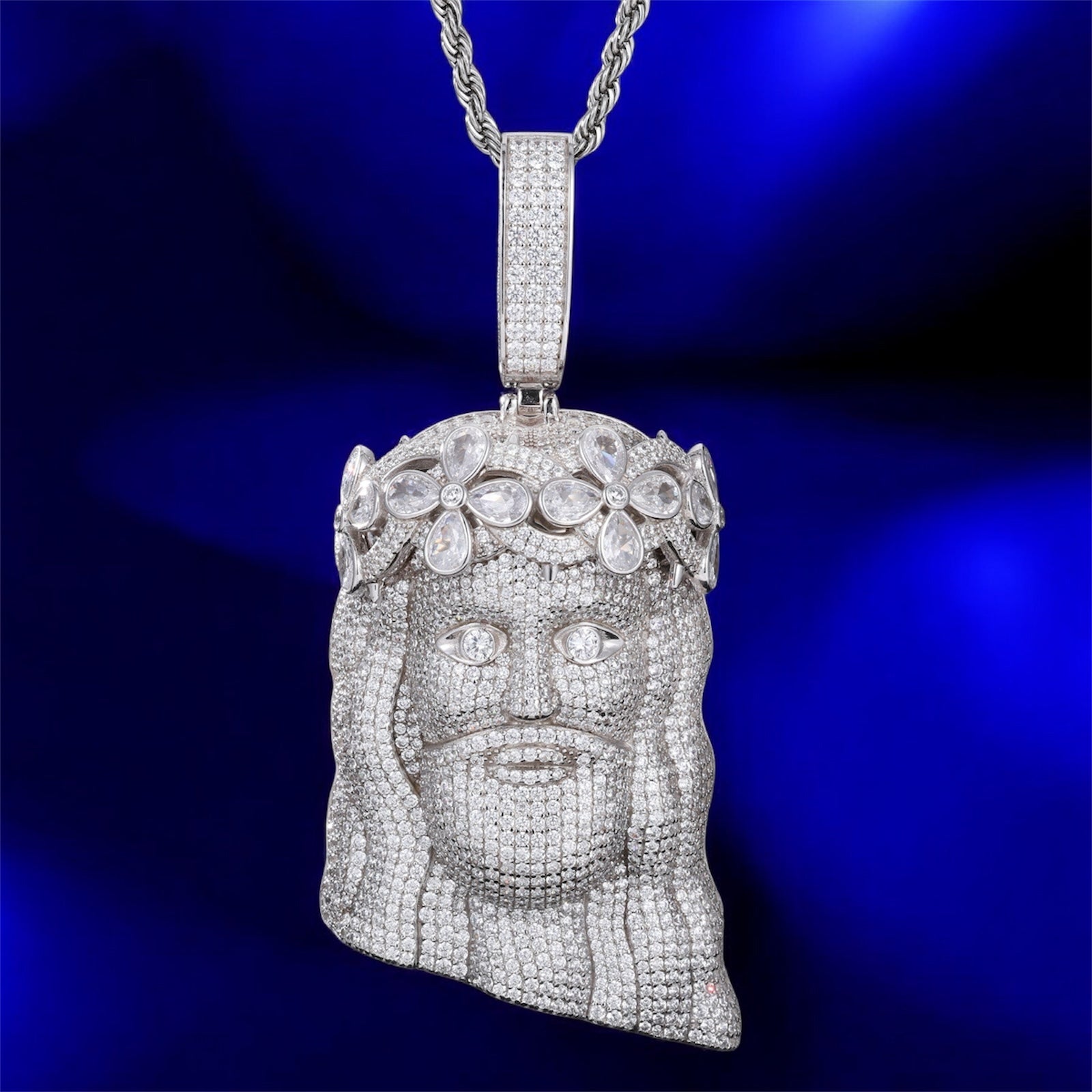925 Silver Moissanite Jesus Clover Crown Gold & White Gold Pendant - JewelsGold