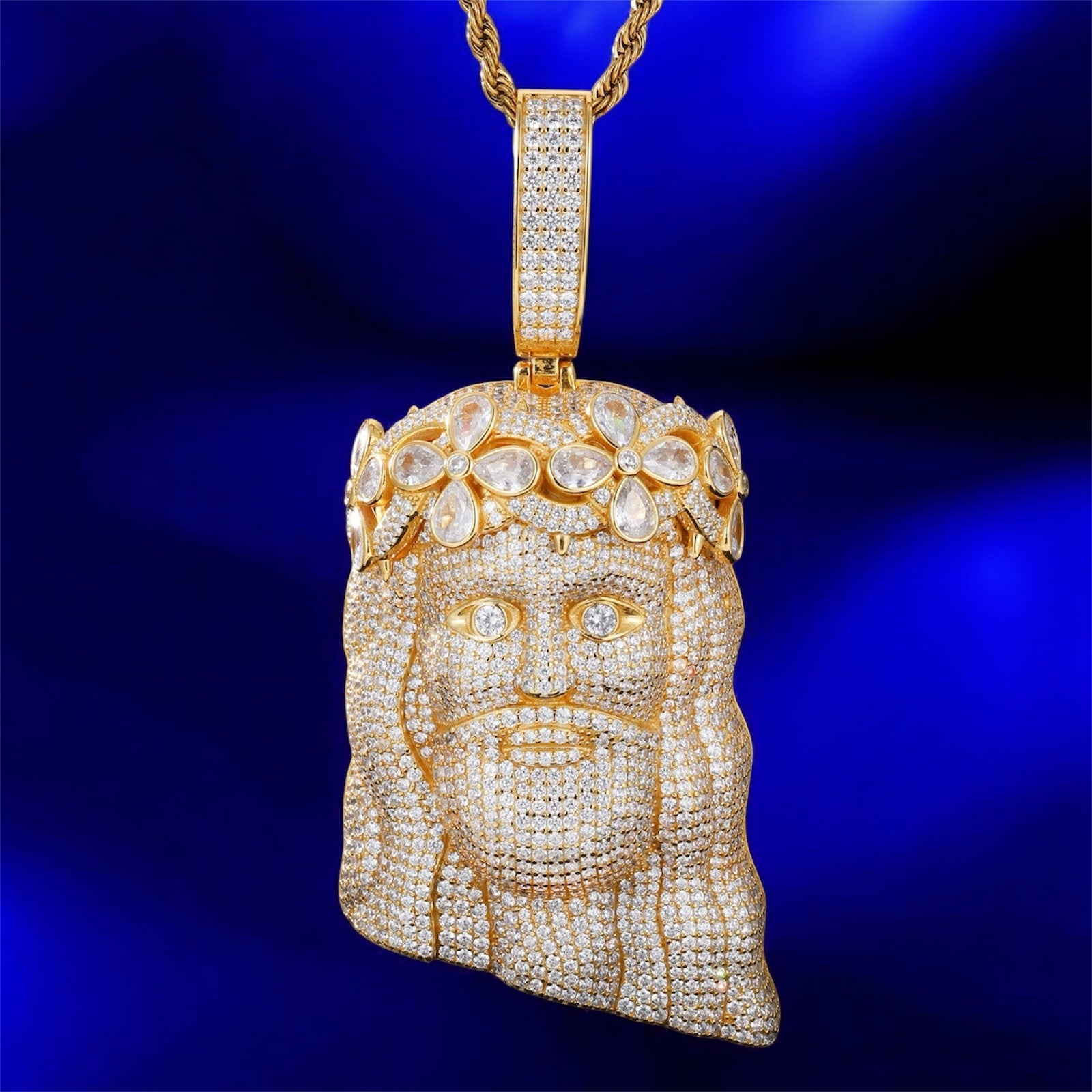 925 Silver Moissanite Jesus Clover Crown Gold & White Gold Pendant - JewelsGold
