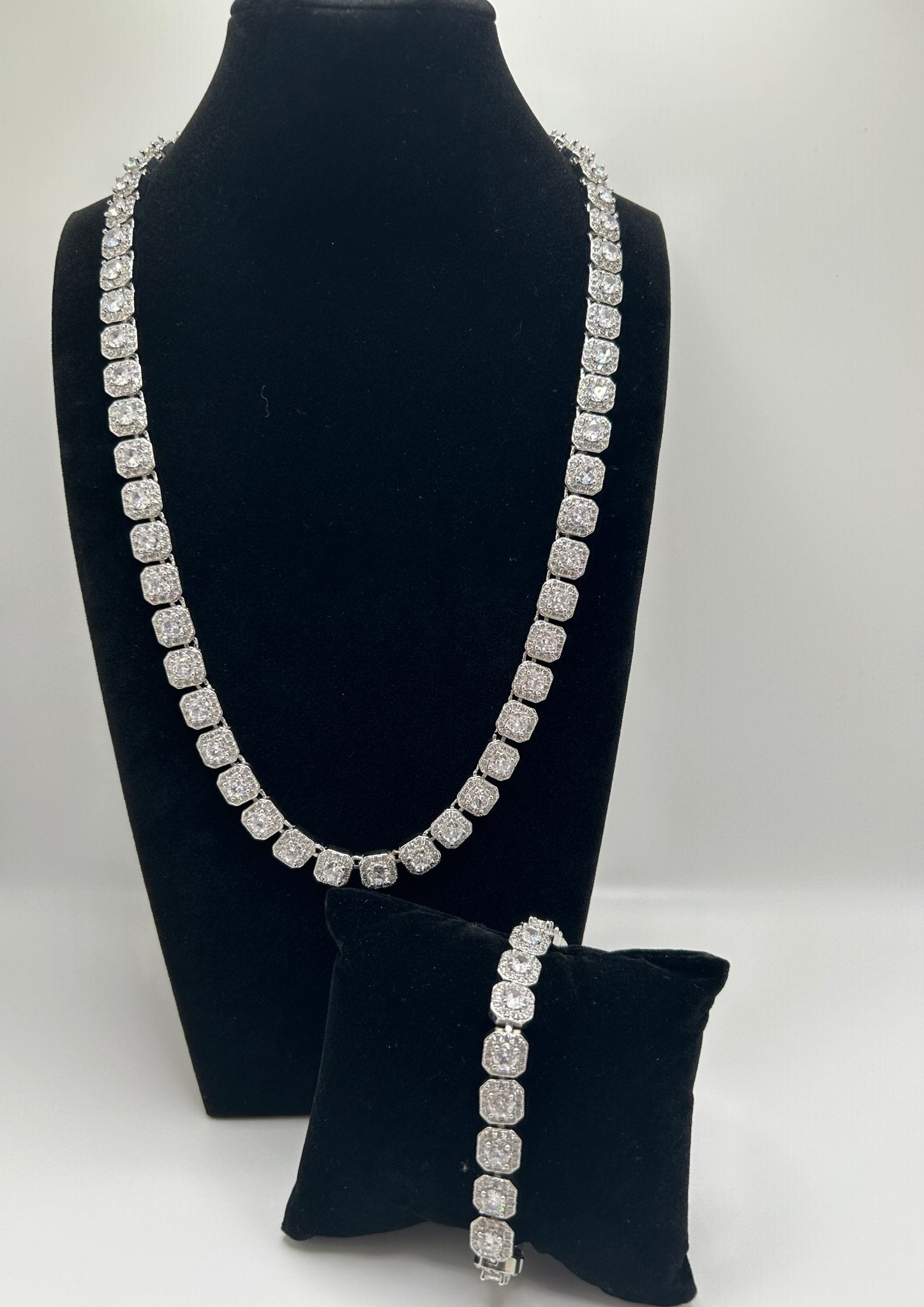 Cluster White Gold Plated Silver Stimulated Diamonds Iced Out Chain Necklace - Virtue Jewel18inch6inchJewelry Set