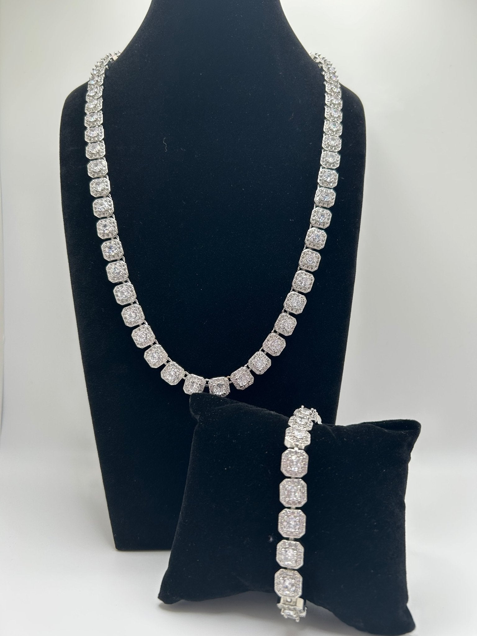 Cluster White Gold Plated Silver Stimulated Diamonds Iced Out Chain Necklace - Virtue Jewel18inch6inchJewelry Set