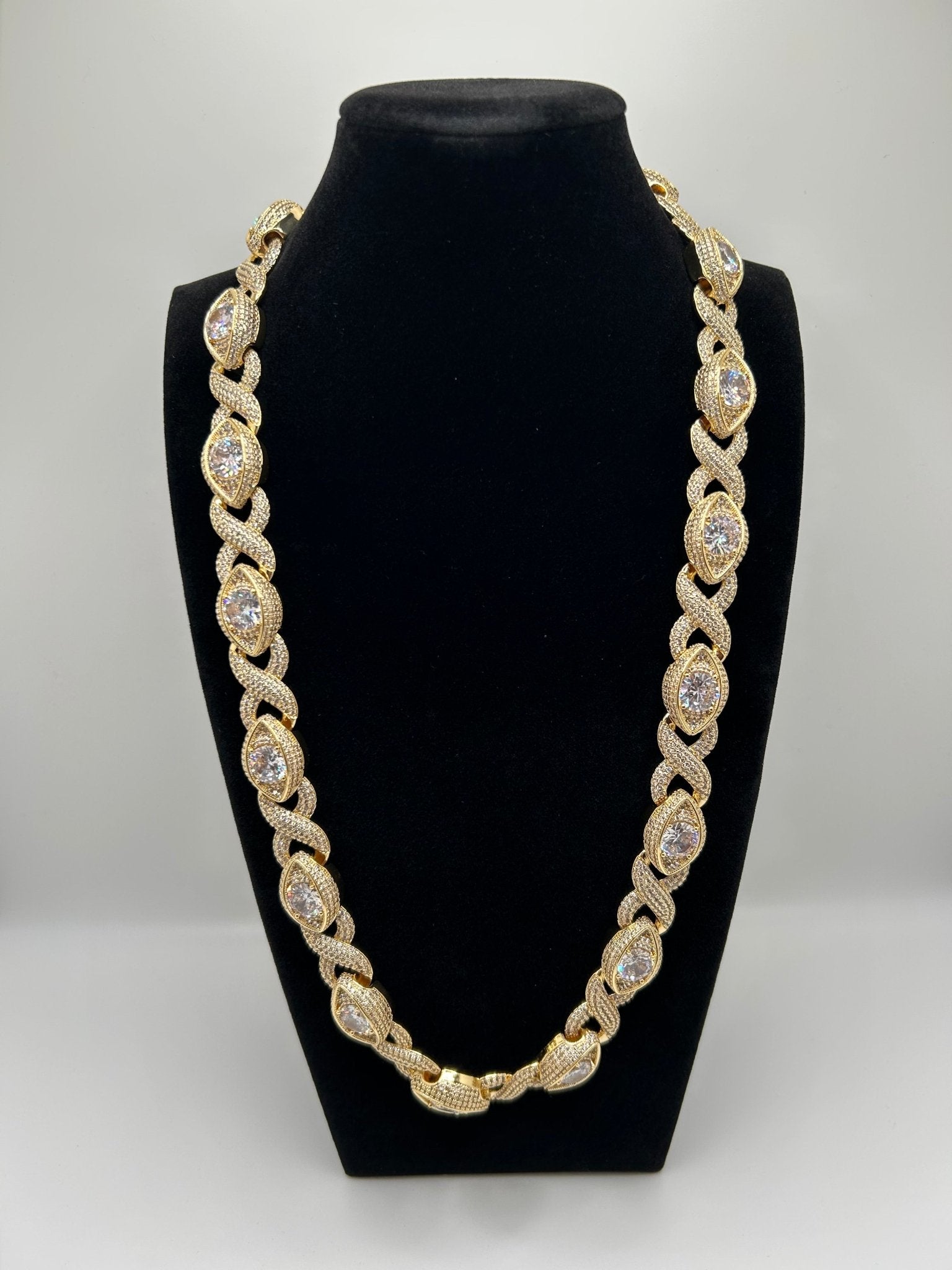 Evil Eye Gold Plated Elegant Iced Out Stimulated Diamonds Chain Necklace - Virtue Jewel18inchChain Necklace