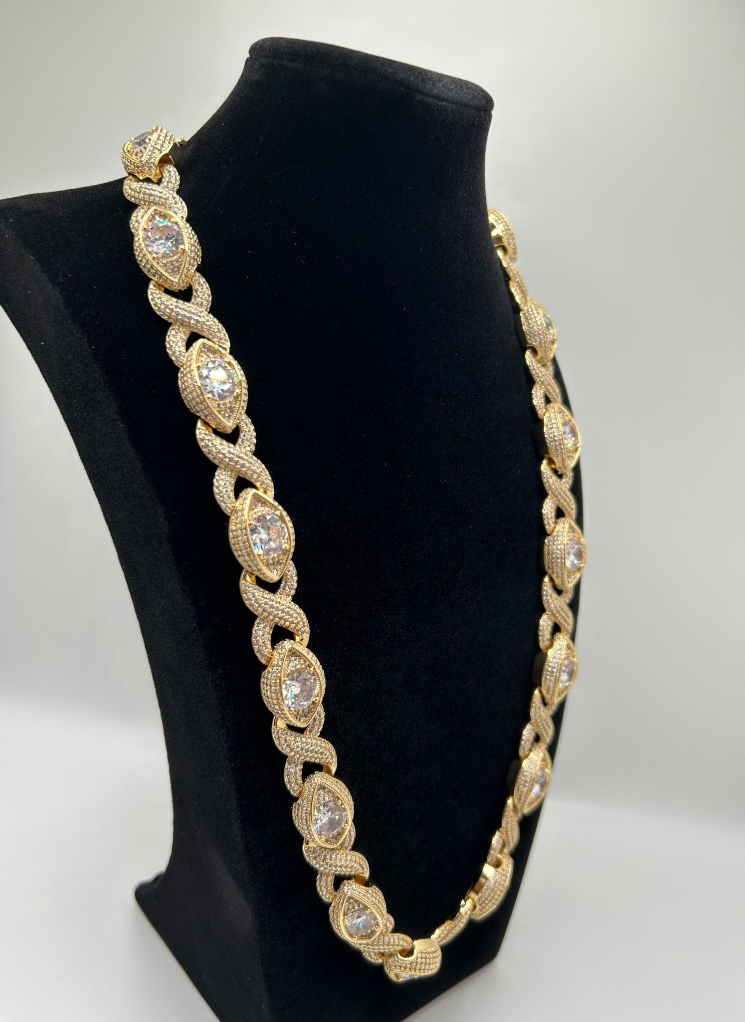 Evil Eye Gold Plated Elegant Iced Out Stimulated Diamonds Chain Necklace - Virtue Jewel18inchChain Necklace