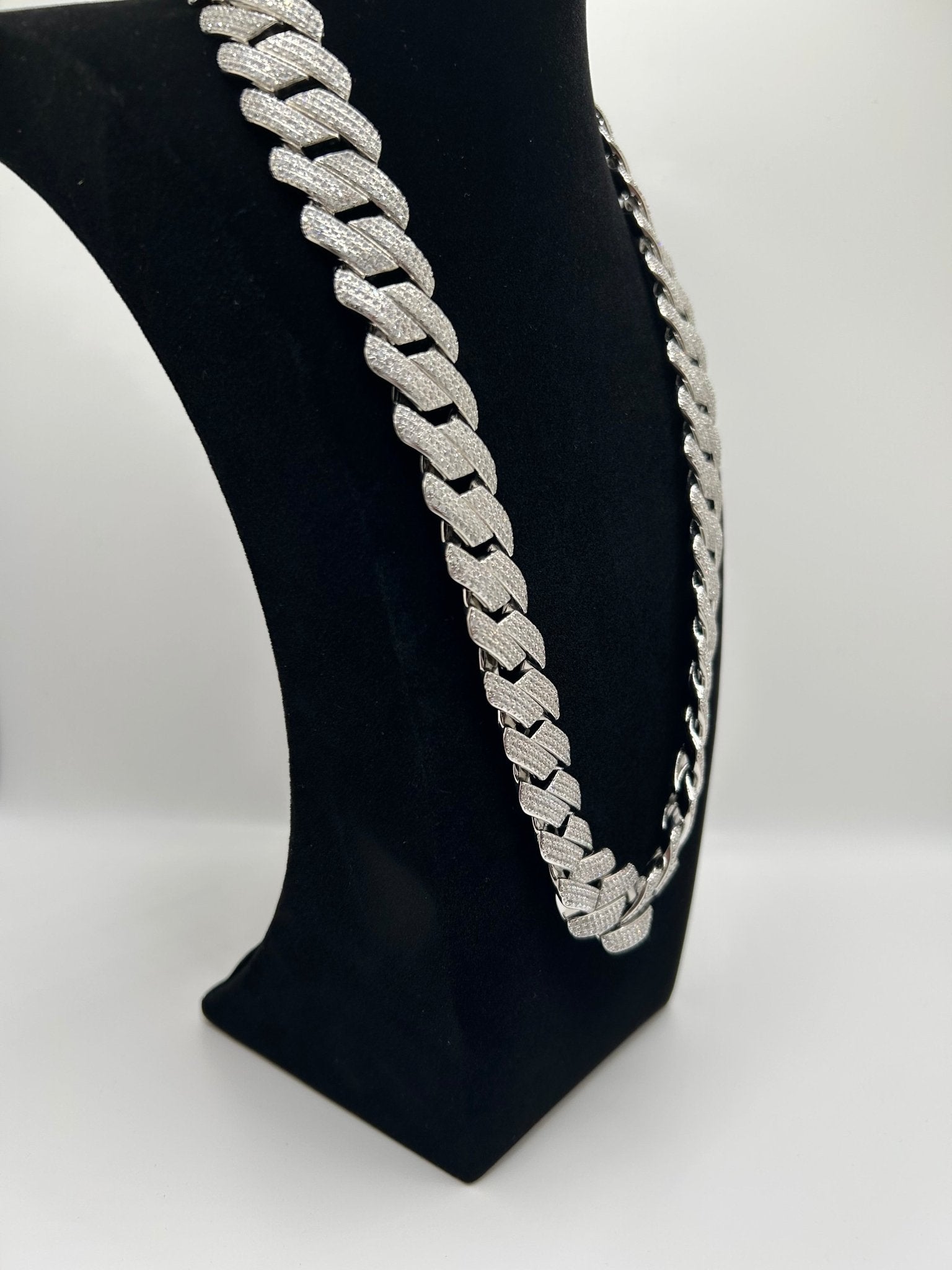 Flat Square Silver White Gold Plated Cuban Iced Out Stimulated Diamonds Chain - Virtue Jewel20inchChain Necklace