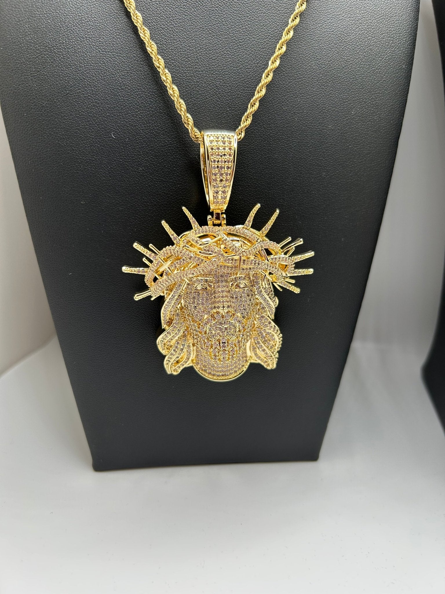 Gold & Rose Gold Rope Chain Necklace & Jesus Thorn Pendant Set - Virtue JewelRose Gold18