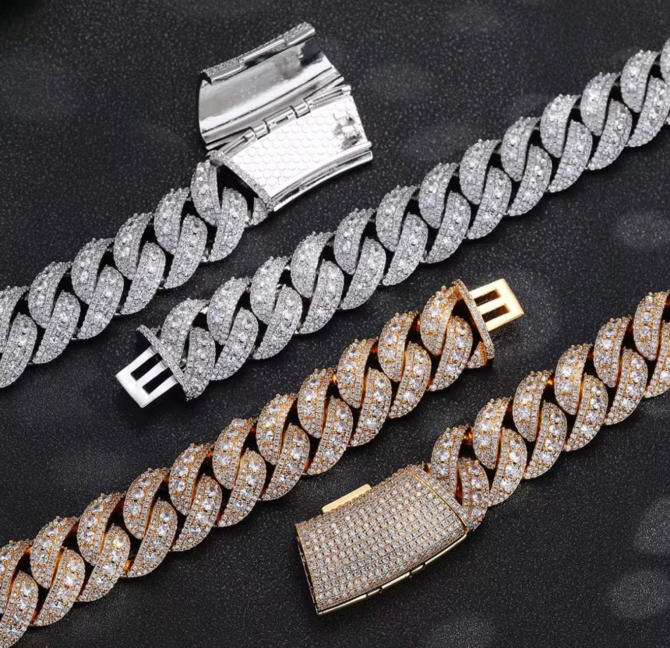 Iced Bubble Cuban Link Chain - Virtue JewelGold18"Chain