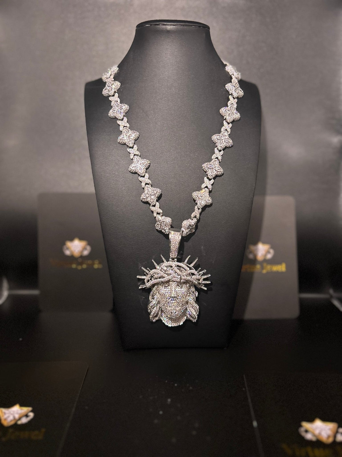 Iced Out Clover Link Chain & Jesus Crown Pendant – Silver - Virtue Jewel18