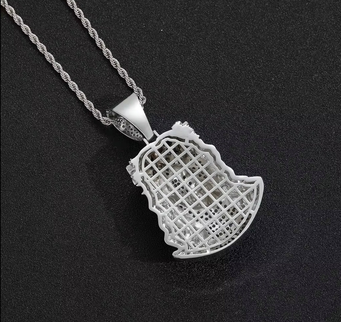 Iced Out Jesus Head Pendant (Rope Chain Included) - Virtue JewelGold20"Pendant