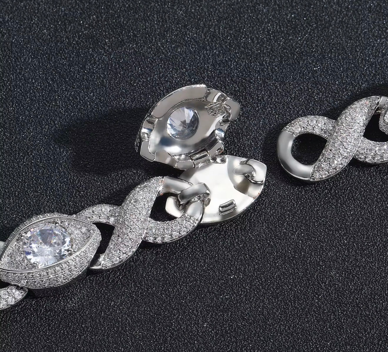 Infinite Eyes Iced Out Cuban Bracelet (15mm) - Virtue JewelGold7 inchesBracelets
