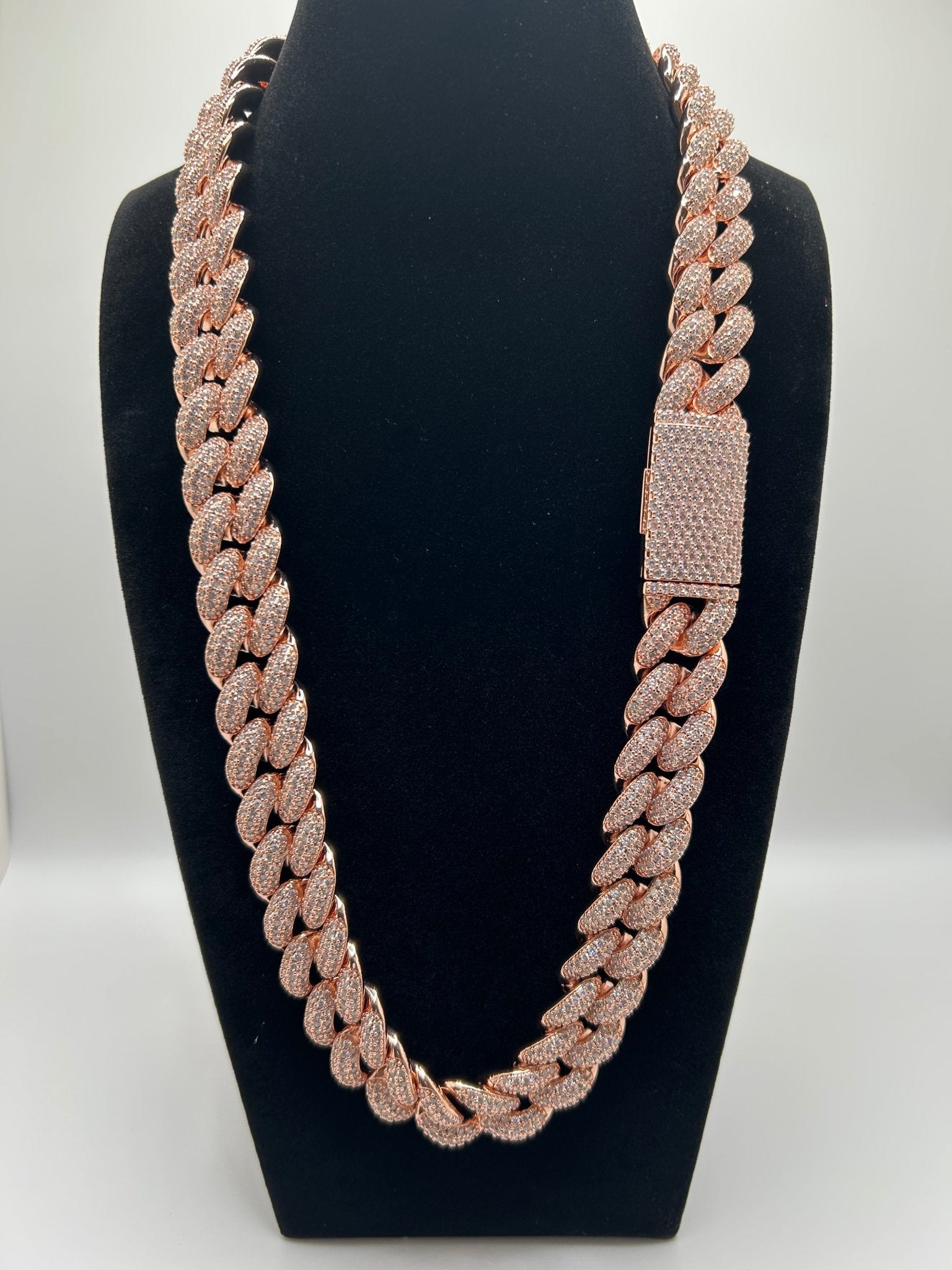 Loop Cuban Rose Gold Iced Out Stimulated Diamonds Chain - Virtue Jewel20inchChain Necklace
