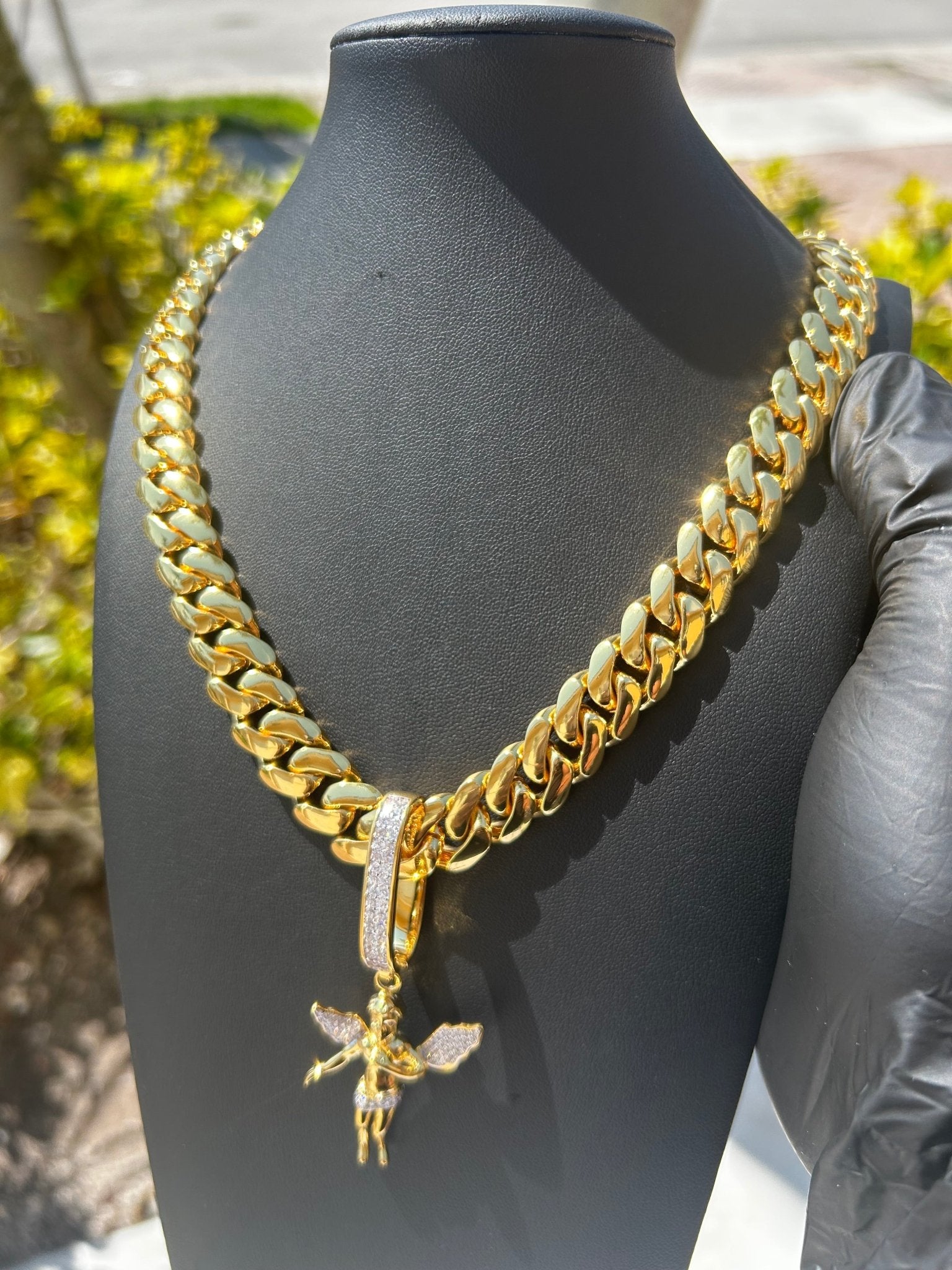 Miami Gold Cuban Chain & Baby Angel Pendant Set - Virtue Jewel14mm (Slim)16inch