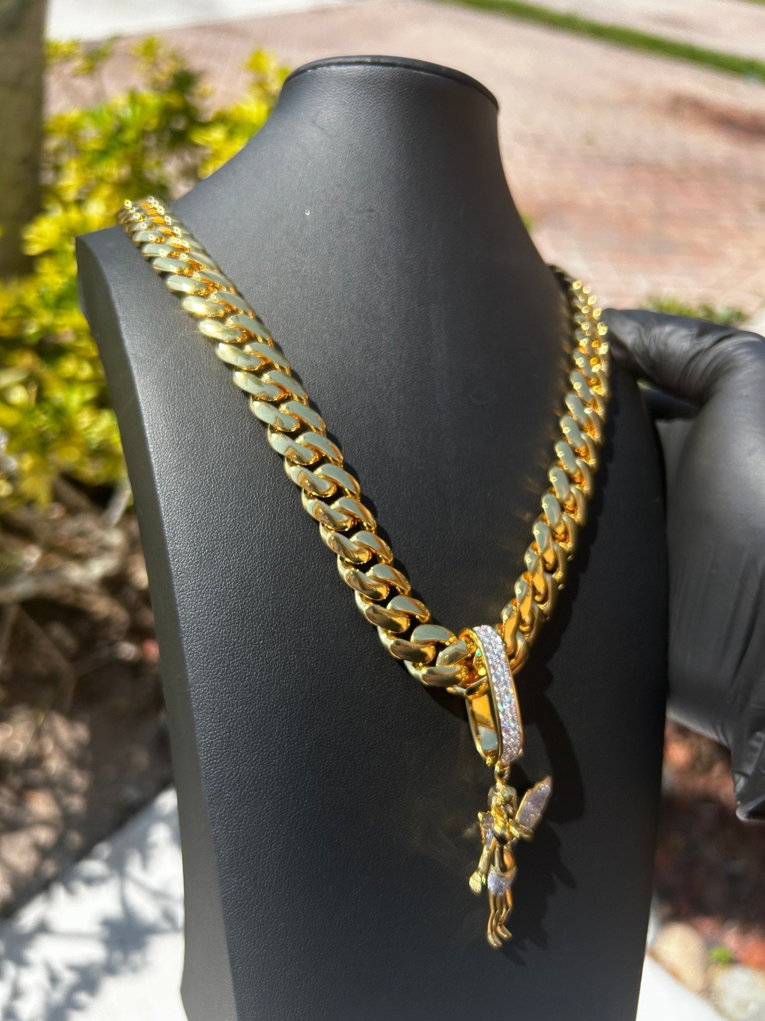 Miami Gold Cuban Chain & Baby Angel Pendant Set - Virtue Jewel14mm (Slim)16inch