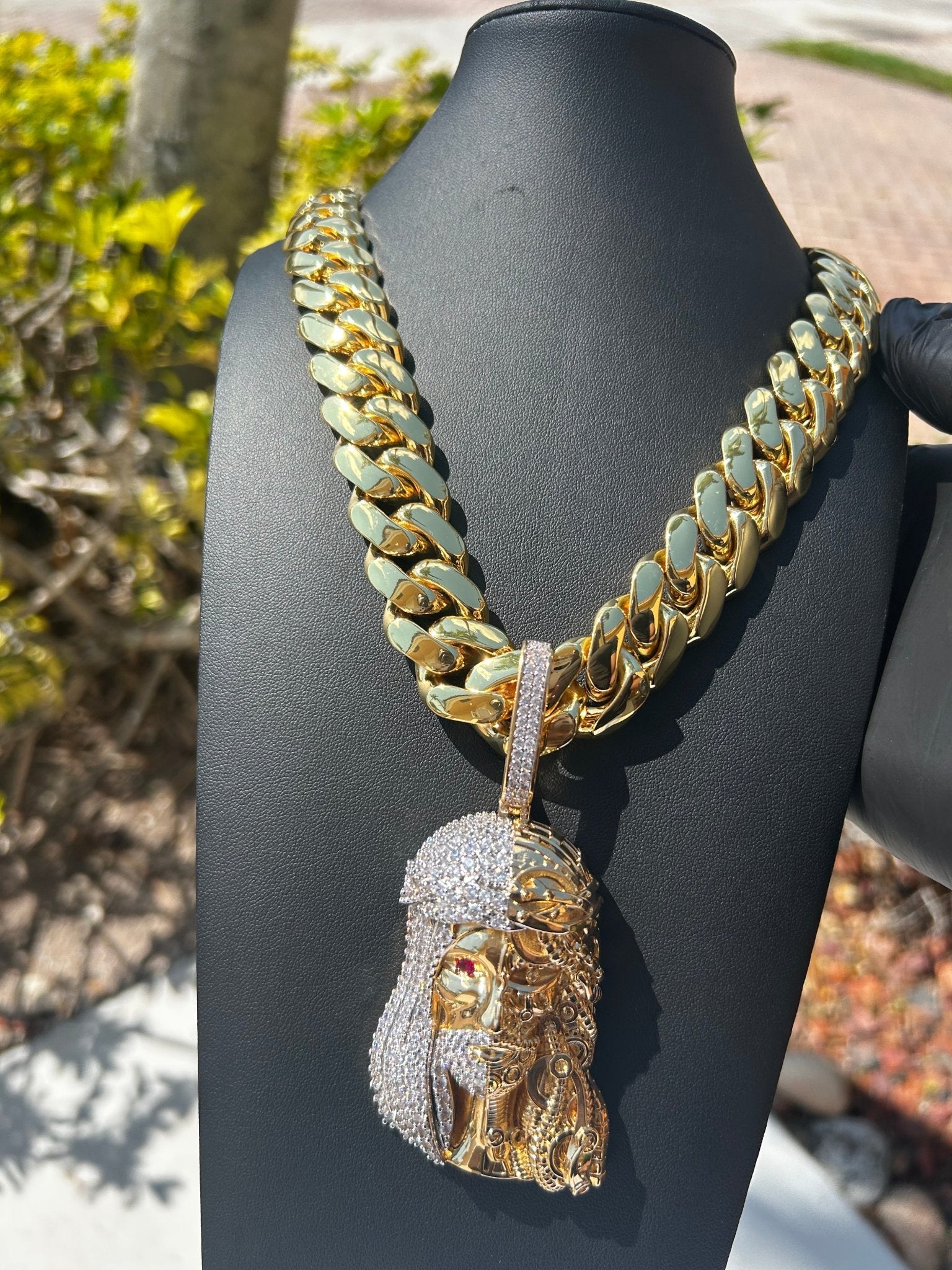 Miami Gold Cuban Chain & Half Iced Jesus Pendant Set - Virtue Jewel14mm (Slim)16inch