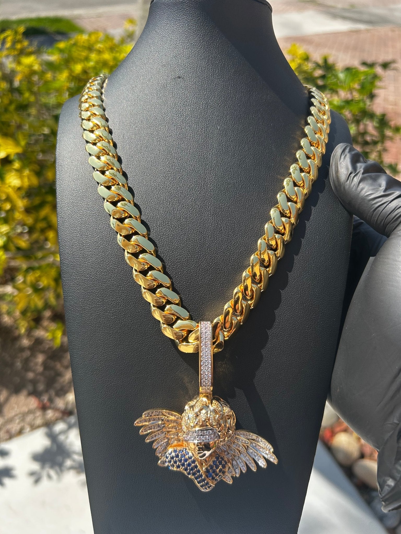 Miami Gold Cuban Chain & Icy Angel Pendant Set - Virtue Jewel14mm (Slim)16inch