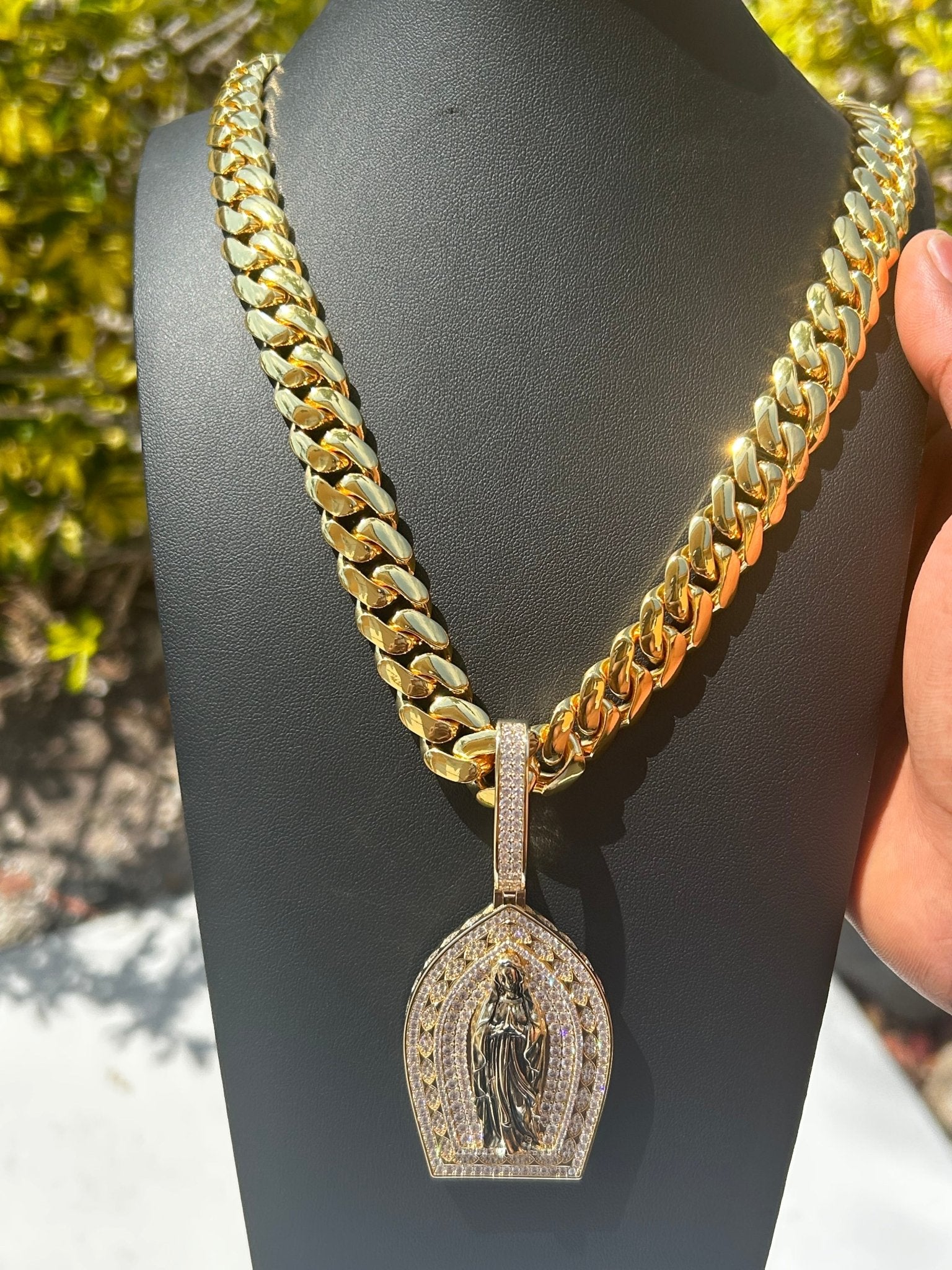Miami Gold Cuban Chain & Virgin Mary Pendant Set - Virtue Jewel14mm (Slim)16inch