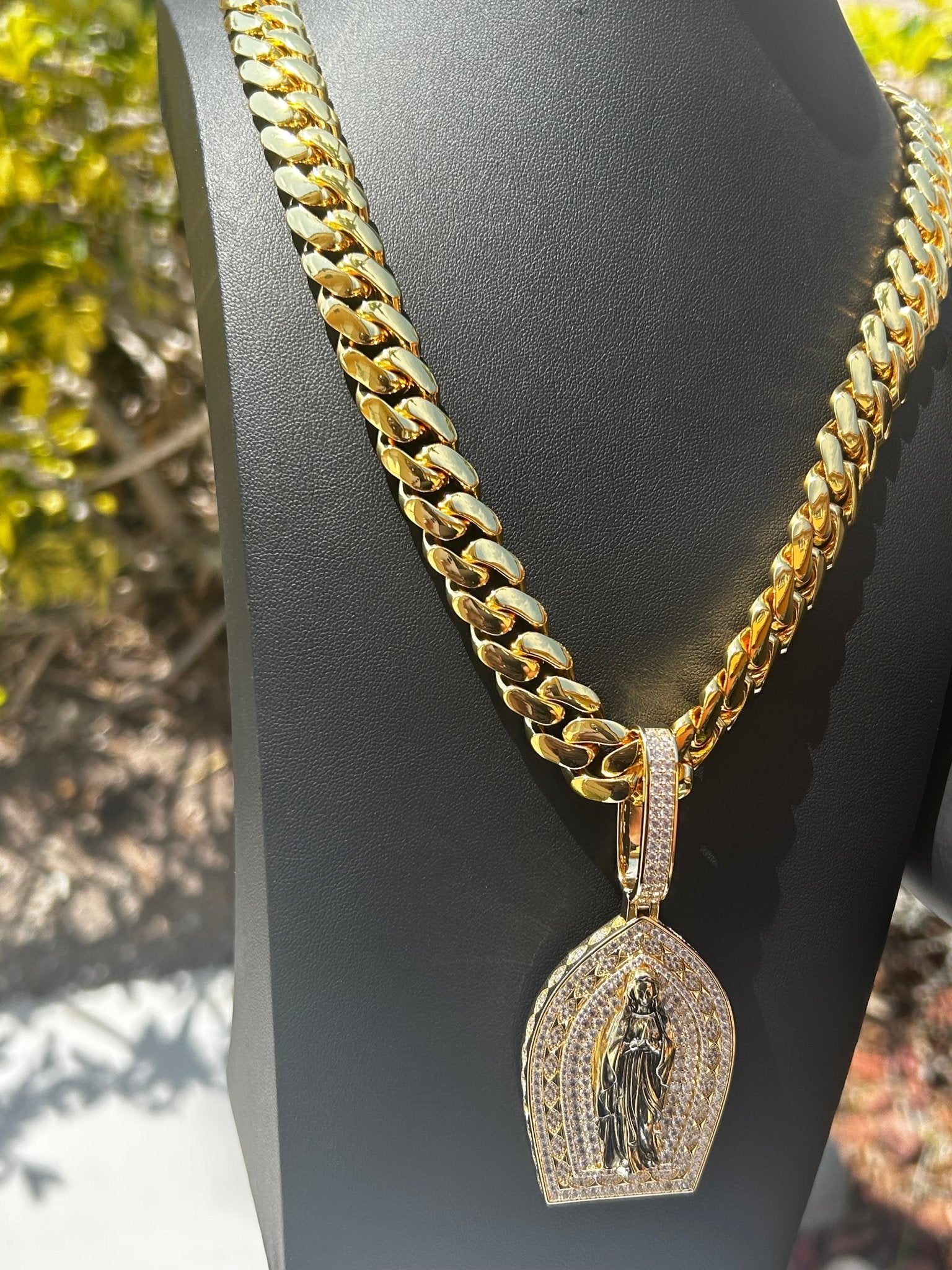 Miami Gold Cuban Chain & Virgin Mary Pendant Set - Virtue Jewel14mm (Slim)16inch