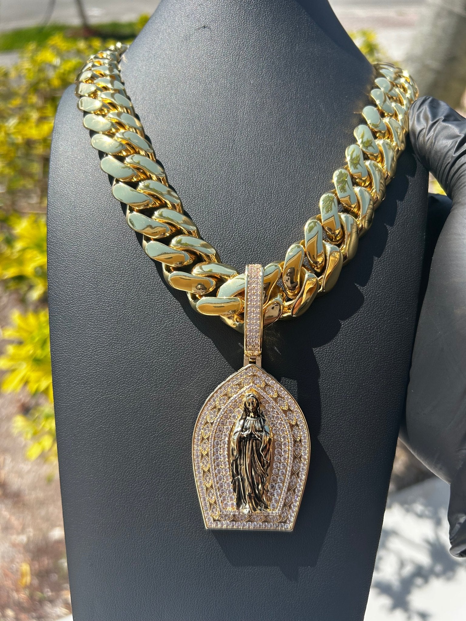 Miami Gold Cuban Chain & Virgin Mary Pendant Set - Virtue Jewel14mm (Slim)16inch