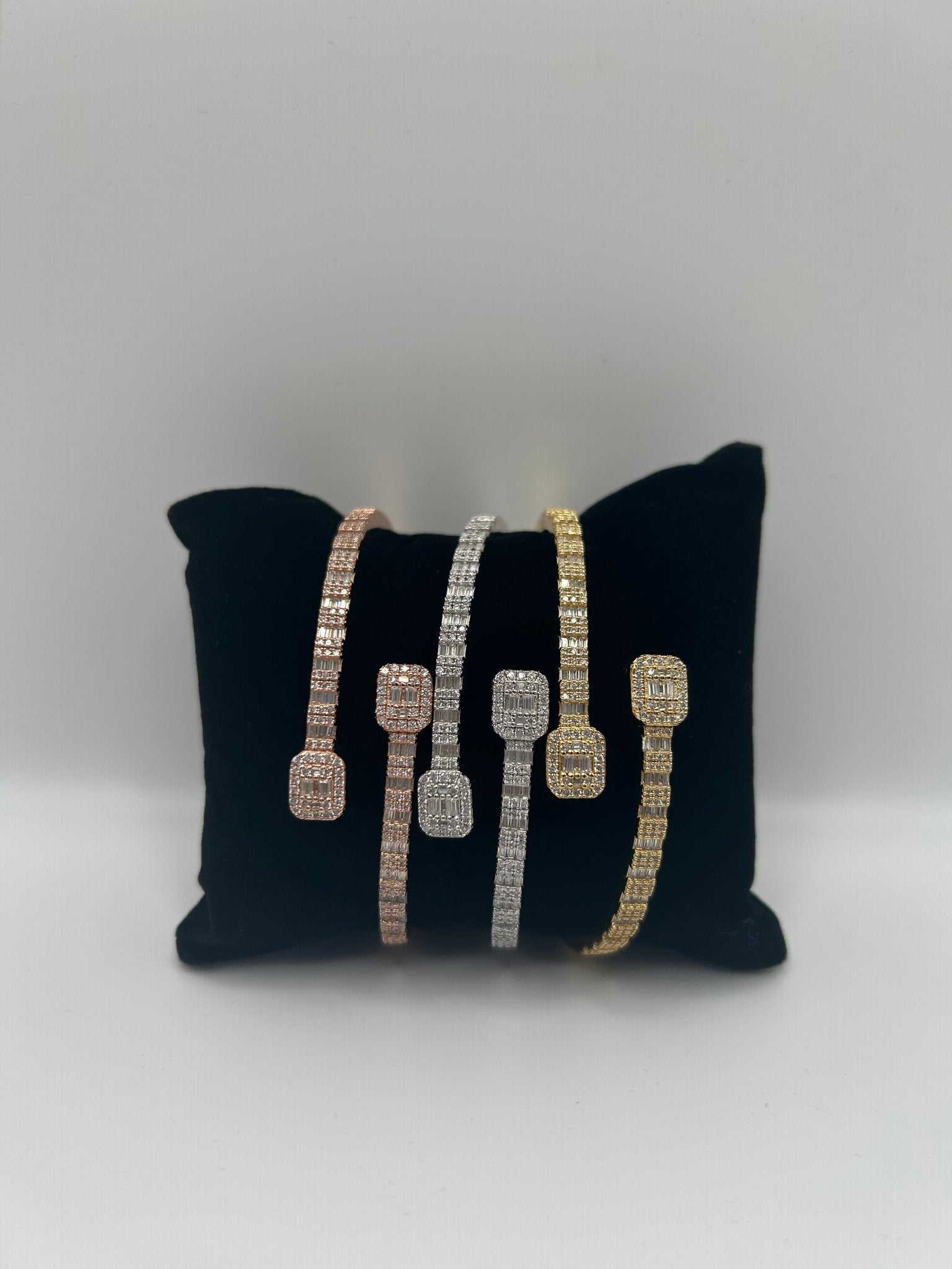 Moissanite Diamonds Elegant Baguette 2 Side Female Bracelet - Virtue JewelSilver7